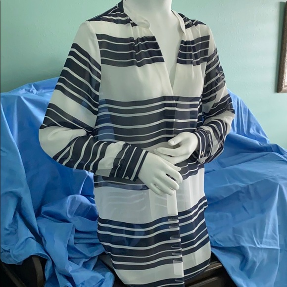 Loft blouse - Picture 2 of 5